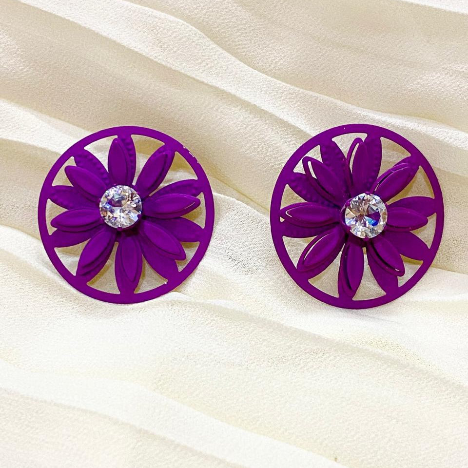 Daisy Floral Studs Dreamy Designs