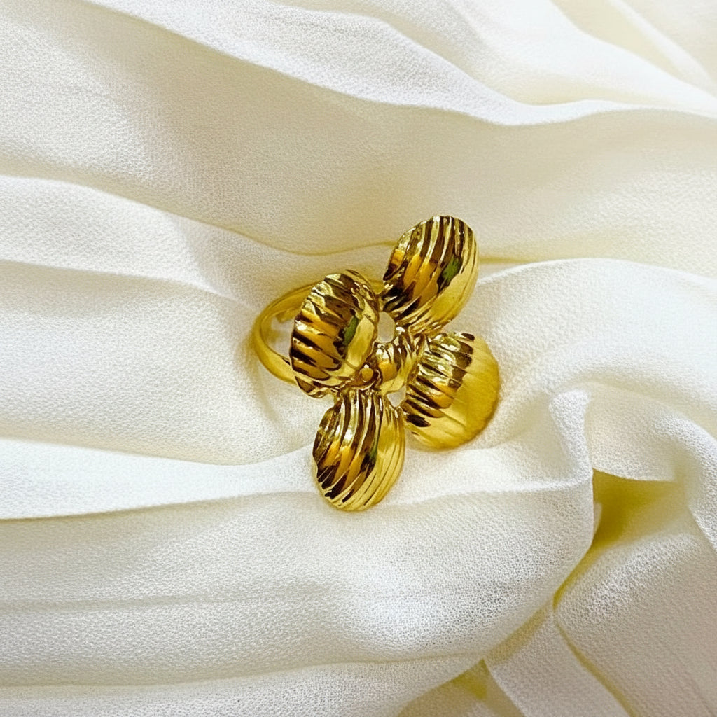 Dazzling Flower Stainless Steel Ring