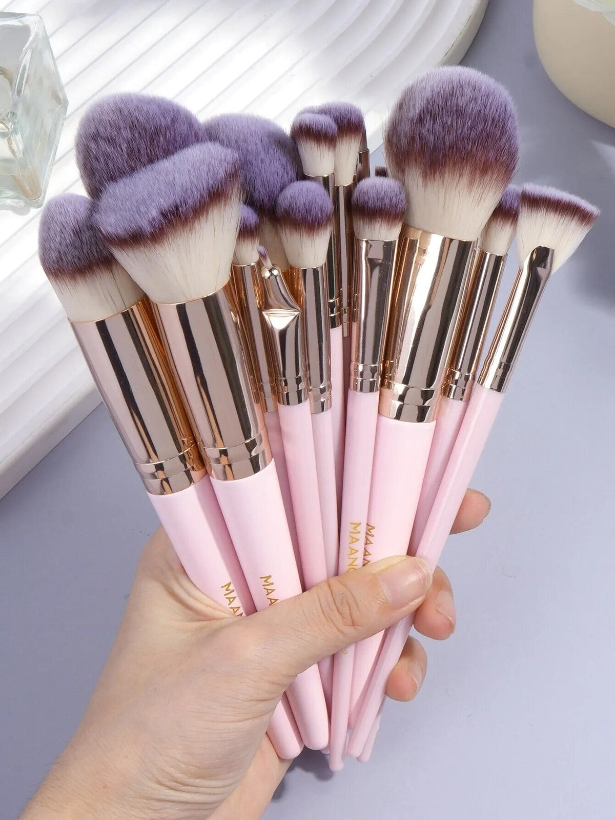 MAANGE - 25 Pcs Professional Eye And Face Brushes set - PINK