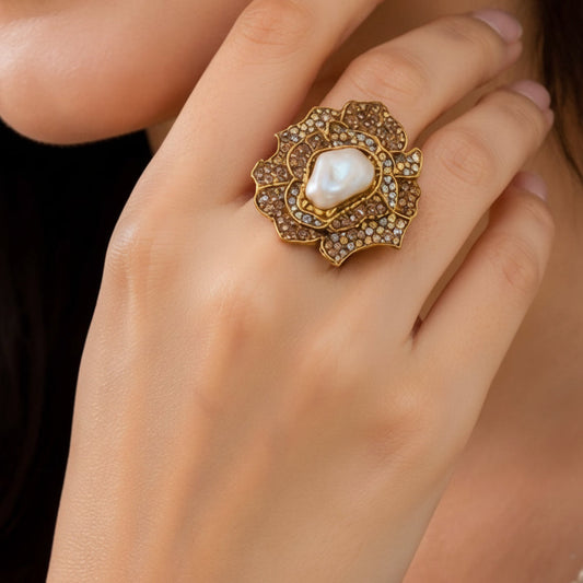 Royal Blossom Pearl Ring