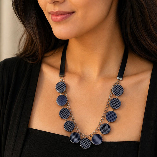 String Craft Long Necklace