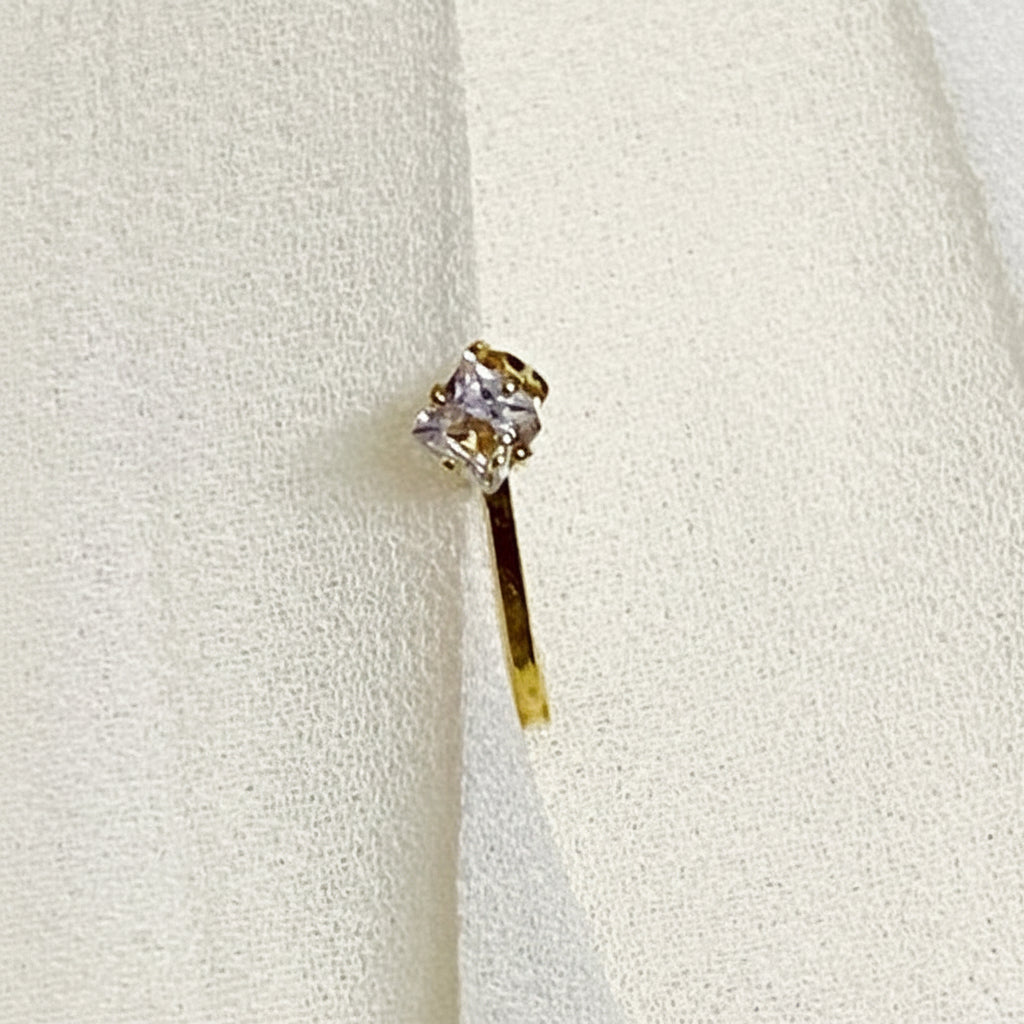 Square Crystal Nose Pin
