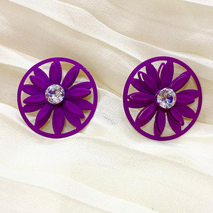 Daisy Floral Studs Dreamy Designs