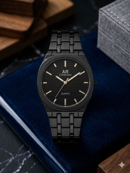 Square Dail Round Glass Watch | Gold-Link Noir Edition: The Stain Steel Executive Watch