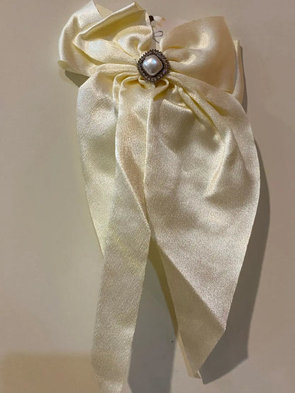 Bow Pins Dreamy Designs