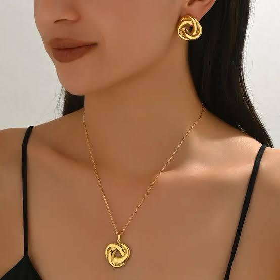 Stainless Steel Woven Necklace Set